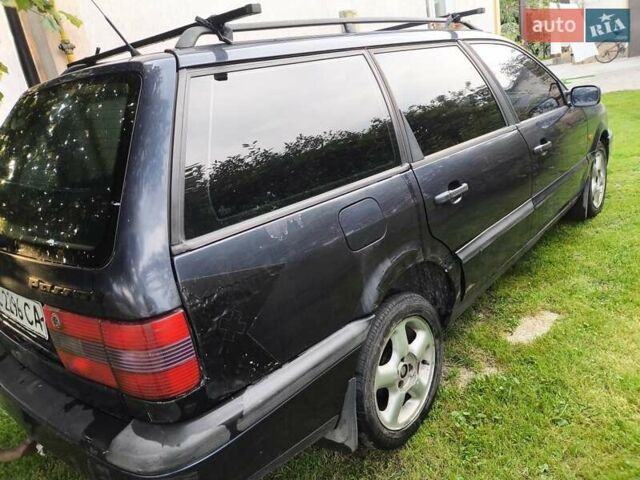 Синий Фольксваген Пассат, объемом двигателя 2 л и пробегом 570 тыс. км за 1700 $, фото 1 на Automoto.ua