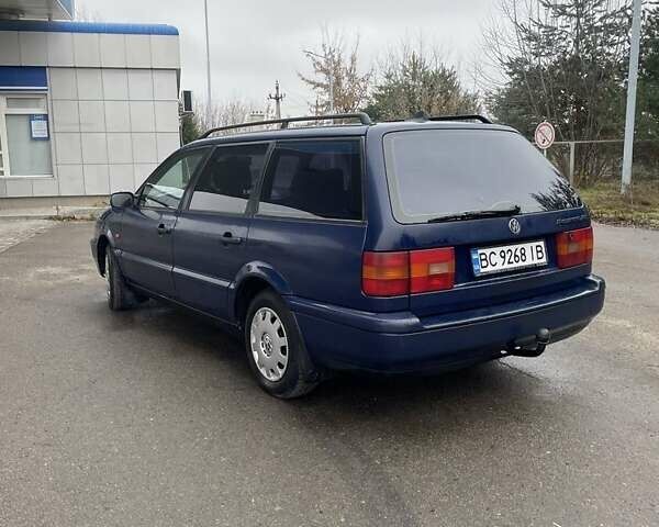 Синій Фольксваген Пассат, об'ємом двигуна 1.9 л та пробігом 424 тис. км за 2300 $, фото 1 на Automoto.ua