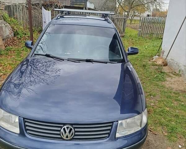 Синій Фольксваген Пассат, об'ємом двигуна 1.6 л та пробігом 263 тис. км за 3450 $, фото 1 на Automoto.ua