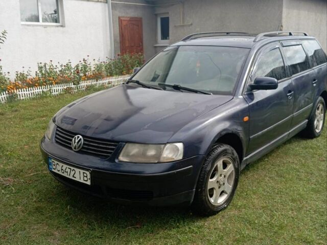 Синій Фольксваген Пассат, об'ємом двигуна 1.6 л та пробігом 430 тис. км за 4100 $, фото 1 на Automoto.ua