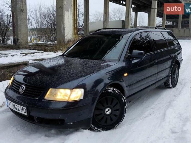 Синий Фольксваген Пассат, объемом двигателя 1.9 л и пробегом 425 тыс. км за 3444 $, фото 1 на Automoto.ua