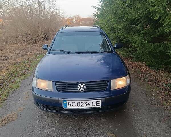 Синій Фольксваген Пассат, об'ємом двигуна 1.9 л та пробігом 311 тис. км за 2550 $, фото 1 на Automoto.ua