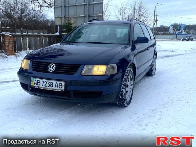 Синій Фольксваген Пассат, об'ємом двигуна 1.8 л та пробігом 350 тис. км за 3100 $, фото 1 на Automoto.ua