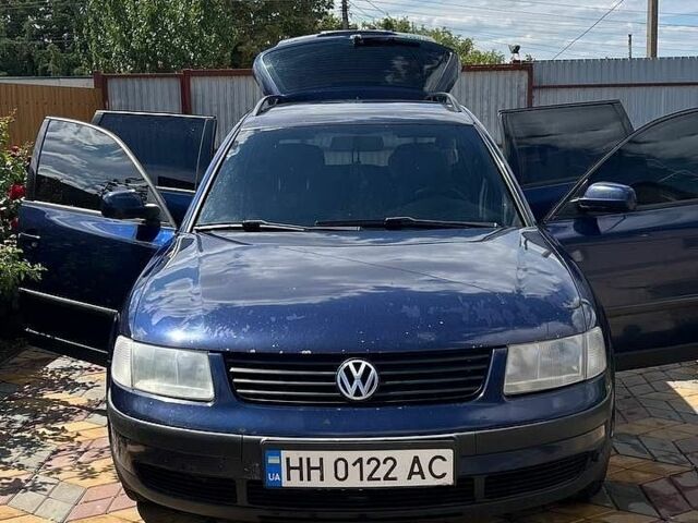 Синій Фольксваген Пассат, об'ємом двигуна 1.9 л та пробігом 372 тис. км за 4300 $, фото 1 на Automoto.ua
