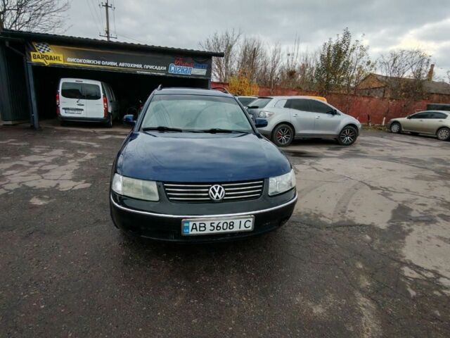 Синий Фольксваген Пассат, объемом двигателя 1.9 л и пробегом 462 тыс. км за 3000 $, фото 1 на Automoto.ua
