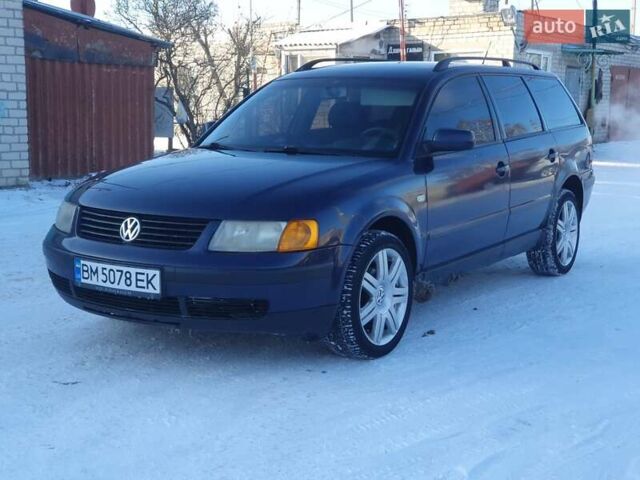 Синий Фольксваген Пассат, объемом двигателя 1.78 л и пробегом 320 тыс. км за 2700 $, фото 1 на Automoto.ua