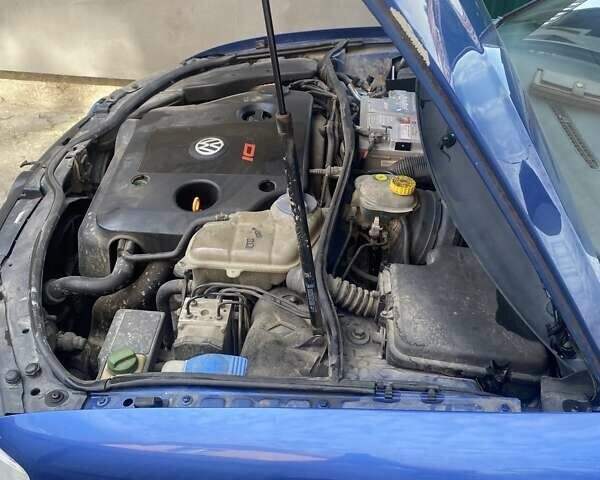 Синій Фольксваген Пассат, об'ємом двигуна 1.9 л та пробігом 450 тис. км за 3200 $, фото 1 на Automoto.ua