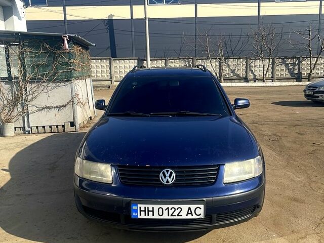 Синій Фольксваген Пассат, об'ємом двигуна 1.9 л та пробігом 370 тис. км за 4400 $, фото 1 на Automoto.ua