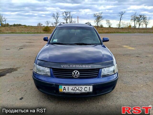 Синий Фольксваген Пассат, объемом двигателя 1.9 л и пробегом 410 тыс. км за 4300 $, фото 1 на Automoto.ua