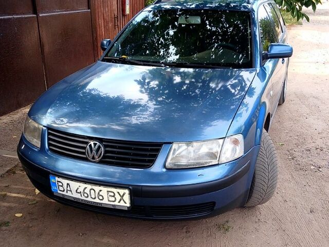 Синій Фольксваген Пассат, об'ємом двигуна 1.9 л та пробігом 0 тис. км за 4200 $, фото 1 на Automoto.ua