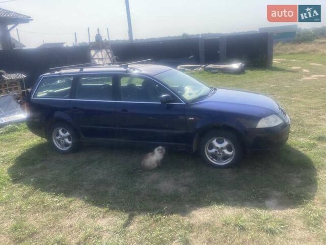 Синій Фольксваген Пассат, об'ємом двигуна 1.78 л та пробігом 346 тис. км за 2800 $, фото 1 на Automoto.ua