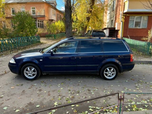 Синий Фольксваген Пассат, объемом двигателя 1.9 л и пробегом 310 тыс. км за 4500 $, фото 1 на Automoto.ua