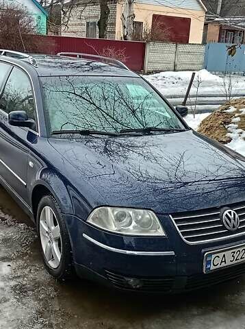 Синий Фольксваген Пассат, объемом двигателя 1.78 л и пробегом 209 тыс. км за 3500 $, фото 1 на Automoto.ua
