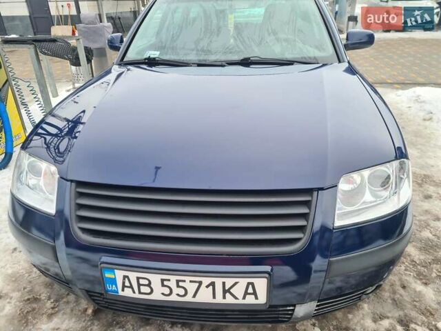 Синий Фольксваген Пассат, объемом двигателя 1.9 л и пробегом 400 тыс. км за 4600 $, фото 1 на Automoto.ua