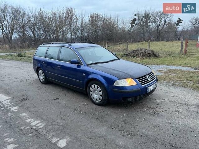 Синий Фольксваген Пассат, объемом двигателя 1.9 л и пробегом 340 тыс. км за 1650 $, фото 1 на Automoto.ua
