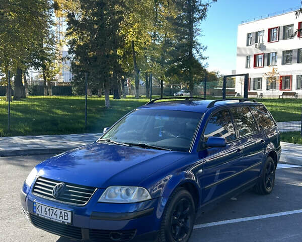 Синий Фольксваген Пассат, объемом двигателя 2 л и пробегом 470 тыс. км за 3500 $, фото 1 на Automoto.ua
