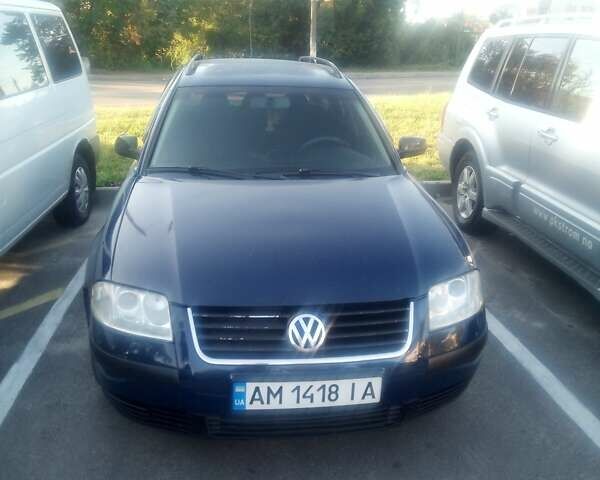 Синий Фольксваген Пассат, объемом двигателя 1.78 л и пробегом 260 тыс. км за 4100 $, фото 1 на Automoto.ua