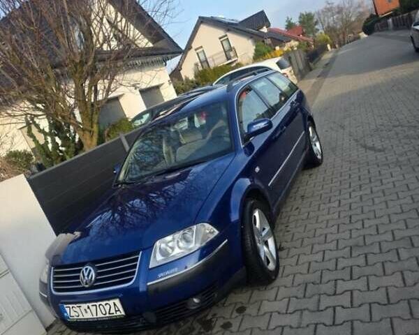 Синий Фольксваген Пассат, объемом двигателя 1.9 л и пробегом 310 тыс. км за 1600 $, фото 1 на Automoto.ua