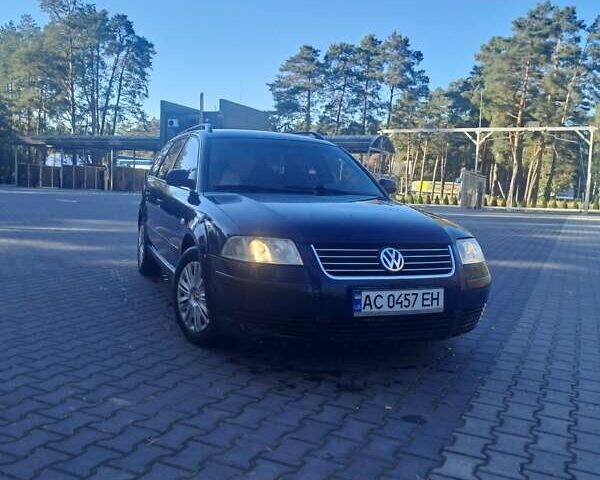 Синий Фольксваген Пассат, объемом двигателя 2 л и пробегом 290 тыс. км за 2900 $, фото 1 на Automoto.ua