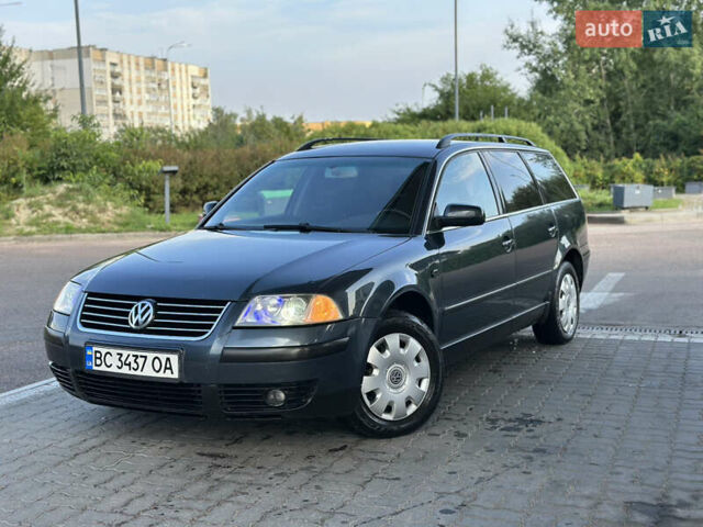 Синий Фольксваген Пассат, объемом двигателя 1.9 л и пробегом 405 тыс. км за 4250 $, фото 1 на Automoto.ua