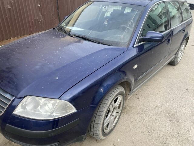 Синий Фольксваген Пассат, объемом двигателя 1.9 л и пробегом 517 тыс. км за 2150 $, фото 1 на Automoto.ua