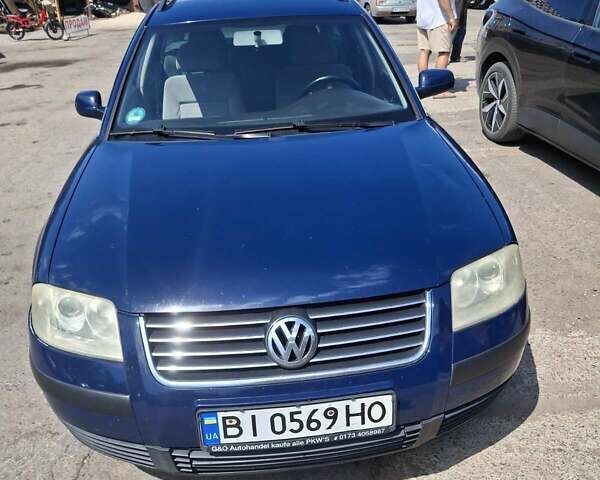 Синий Фольксваген Пассат, объемом двигателя 1.98 л и пробегом 331 тыс. км за 4500 $, фото 1 на Automoto.ua