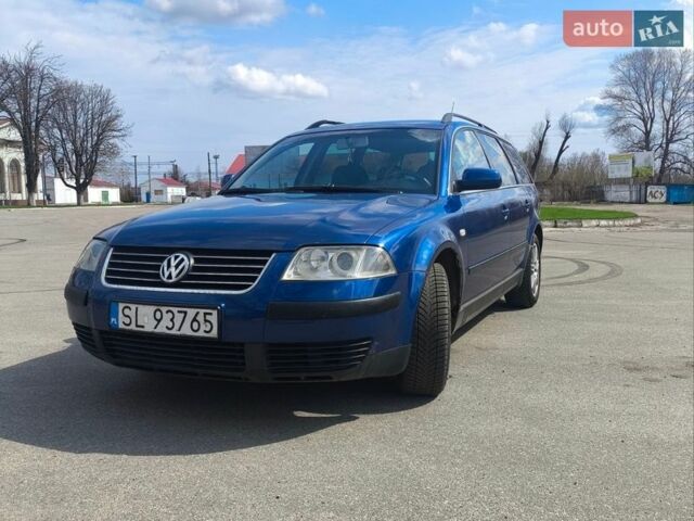 Синий Фольксваген Пассат, объемом двигателя 1.9 л и пробегом 357 тыс. км за 2700 $, фото 1 на Automoto.ua
