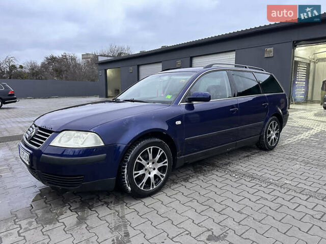 Синий Фольксваген Пассат, объемом двигателя 1.78 л и пробегом 273 тыс. км за 2350 $, фото 1 на Automoto.ua