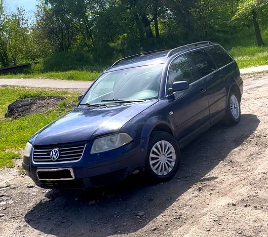 Синій Фольксваген Пассат, об'ємом двигуна 1.9 л та пробігом 0 тис. км за 1900 $, фото 1 на Automoto.ua