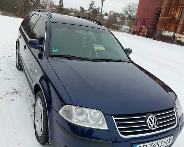 Синий Фольксваген Пассат, объемом двигателя 1.8 л и пробегом 245 тыс. км за 6500 $, фото 1 на Automoto.ua
