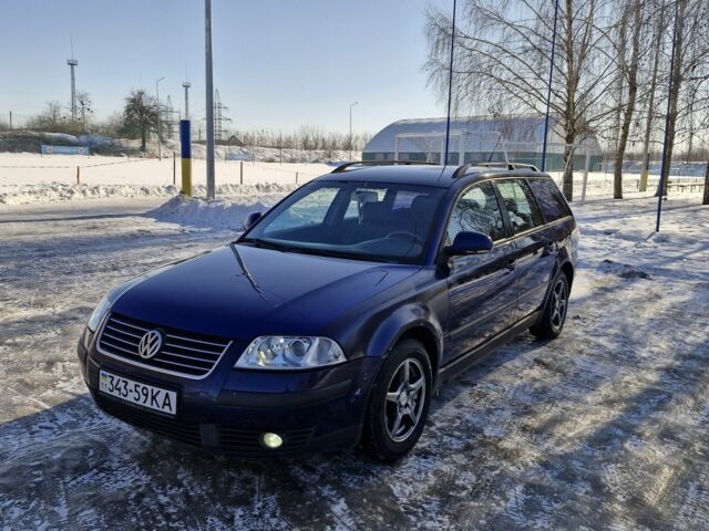 Синий Фольксваген Пассат, объемом двигателя 2 л и пробегом 245 тыс. км за 2650 $, фото 1 на Automoto.ua