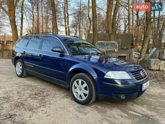 Синий Фольксваген Пассат, объемом двигателя 1.9 л и пробегом 367 тыс. км за 4400 $, фото 1 на Automoto.ua
