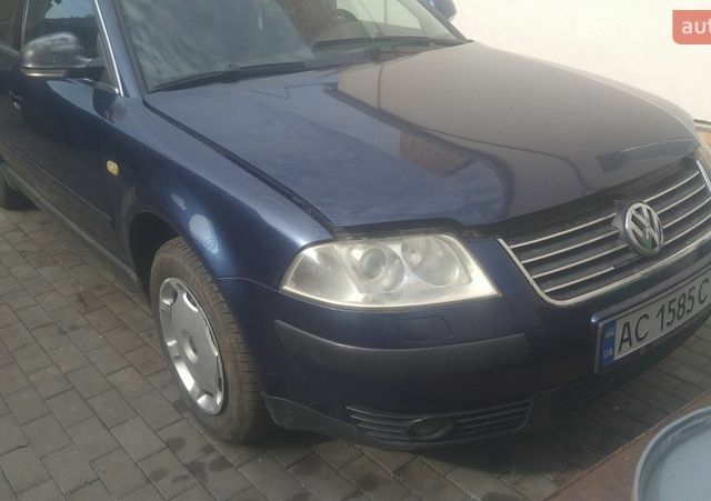 Синій Фольксваген Пассат, об'ємом двигуна 2 л та пробігом 350 тис. км за 3800 $, фото 1 на Automoto.ua