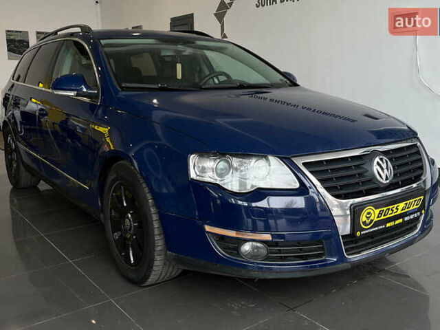 Синий Фольксваген Пассат, объемом двигателя 1.97 л и пробегом 340 тыс. км за 5600 $, фото 1 на Automoto.ua