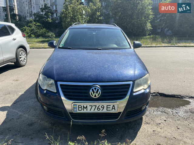 Синий Фольксваген Пассат, объемом двигателя 1.9 л и пробегом 251 тыс. км за 5900 $, фото 1 на Automoto.ua