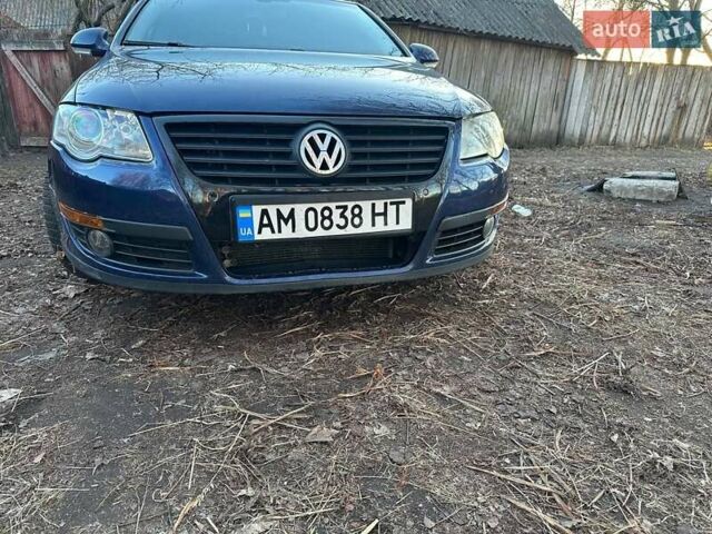 Синій Фольксваген Пассат, об'ємом двигуна 1.6 л та пробігом 203 тис. км за 4200 $, фото 1 на Automoto.ua