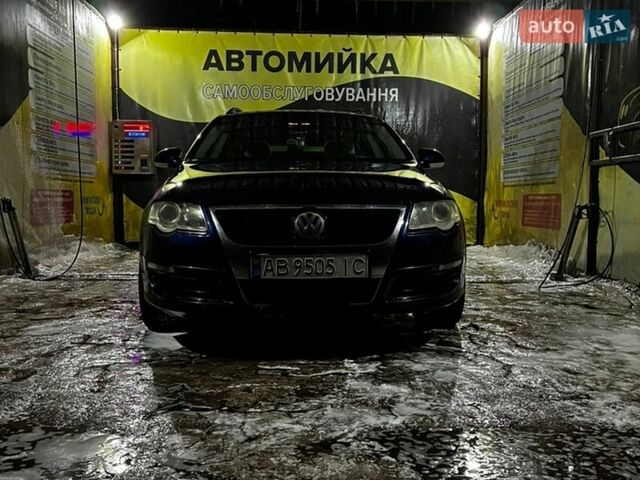Синий Фольксваген Пассат, объемом двигателя 1.97 л и пробегом 999 тыс. км за 3500 $, фото 1 на Automoto.ua