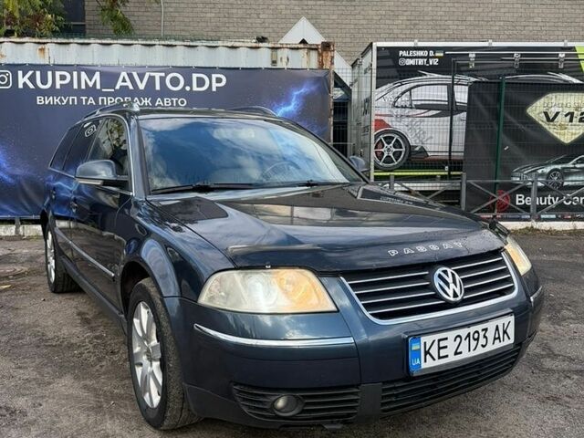 Синій Фольксваген Пассат, об'ємом двигуна 2.5 л та пробігом 390 тис. км за 3400 $, фото 1 на Automoto.ua