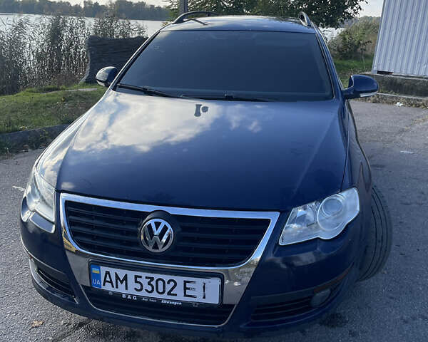 Синій Фольксваген Пассат, об'ємом двигуна 1.6 л та пробігом 232 тис. км за 5000 $, фото 1 на Automoto.ua