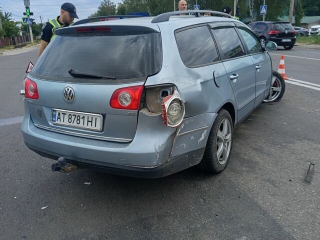 Синій Фольксваген Пассат, об'ємом двигуна 1.9 л та пробігом 330 тис. км за 2200 $, фото 1 на Automoto.ua