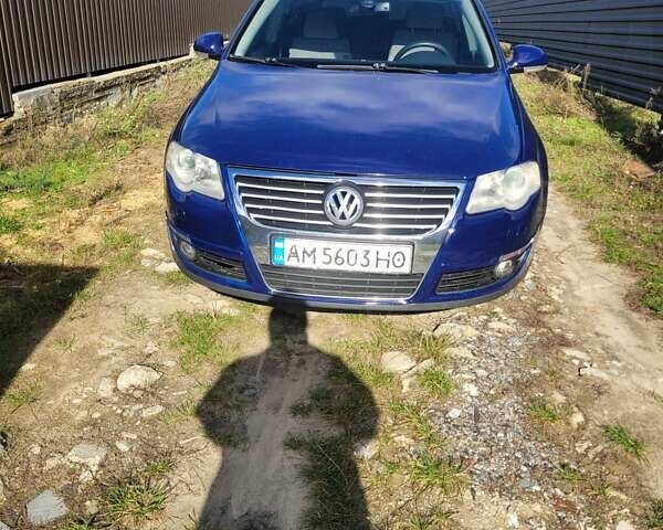 Синий Фольксваген Пассат, объемом двигателя 1.97 л и пробегом 400 тыс. км за 5300 $, фото 1 на Automoto.ua