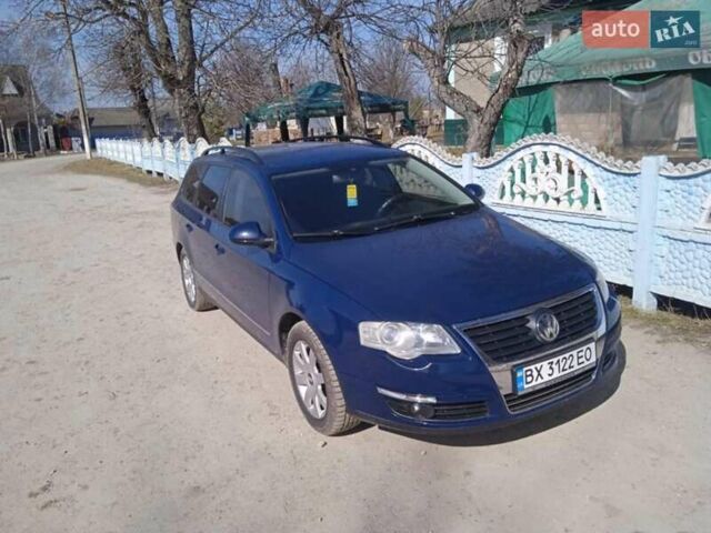 Синий Фольксваген Пассат, объемом двигателя 1.6 л и пробегом 260 тыс. км за 5600 $, фото 1 на Automoto.ua