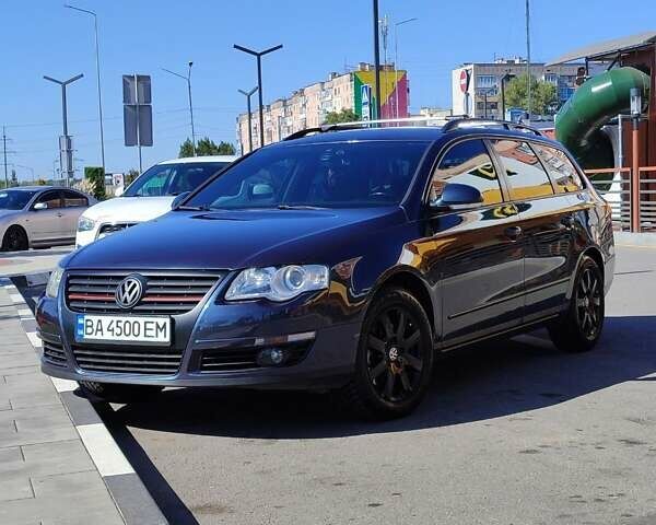 Синий Фольксваген Пассат, объемом двигателя 1.97 л и пробегом 314 тыс. км за 6500 $, фото 1 на Automoto.ua