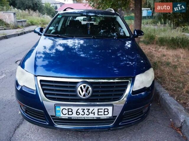 Синий Фольксваген Пассат, объемом двигателя 1.6 л и пробегом 274 тыс. км за 5000 $, фото 1 на Automoto.ua