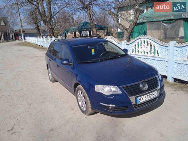 Синий Фольксваген Пассат, объемом двигателя 1.6 л и пробегом 400 тыс. км за 5000 $, фото 1 на Automoto.ua