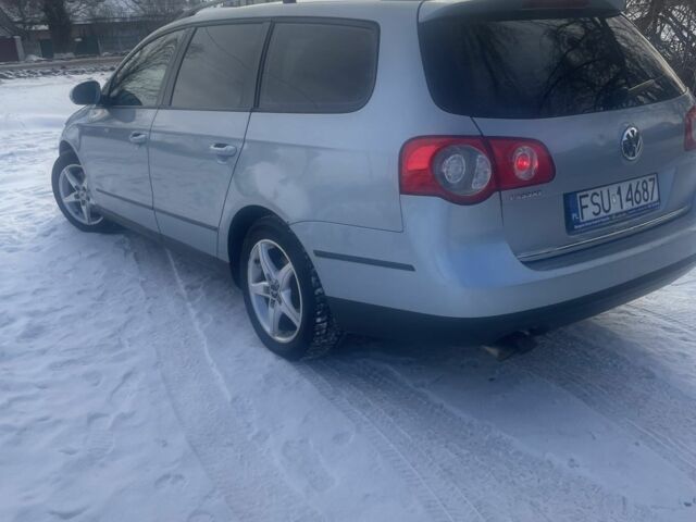 Синий Фольксваген Пассат, объемом двигателя 2 л и пробегом 340 тыс. км за 2600 $, фото 1 на Automoto.ua