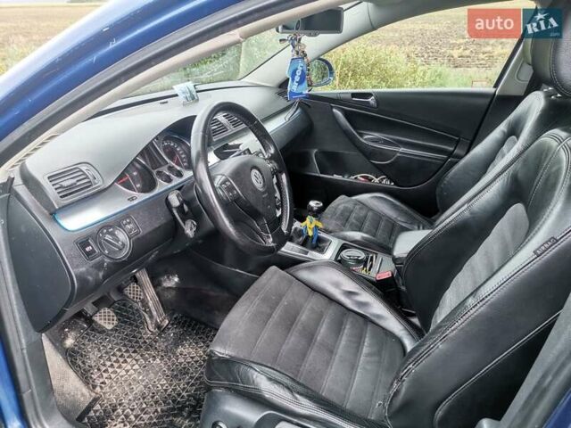 Синий Фольксваген Пассат, объемом двигателя 1.97 л и пробегом 400 тыс. км за 5500 $, фото 1 на Automoto.ua