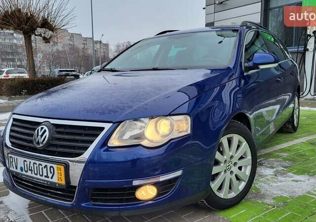 Синий Фольксваген Пассат, объемом двигателя 1.6 л и пробегом 181 тыс. км за 6500 $, фото 1 на Automoto.ua
