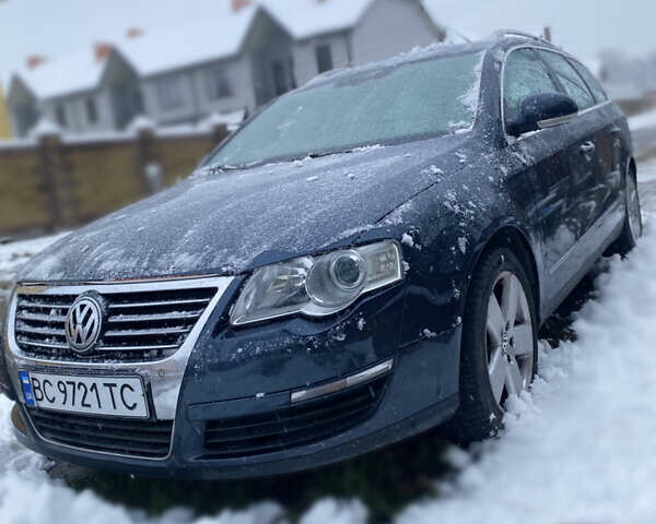 Синий Фольксваген Пассат, объемом двигателя 1.6 л и пробегом 266 тыс. км за 4500 $, фото 1 на Automoto.ua