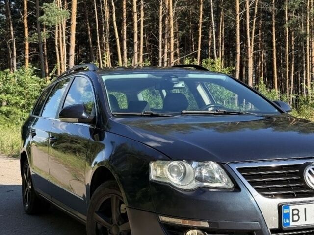 Синій Фольксваген Пассат, об'ємом двигуна 1.9 л та пробігом 249 тис. км за 5600 $, фото 1 на Automoto.ua